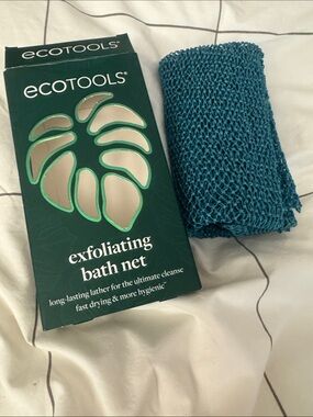 Exfoliating bath net